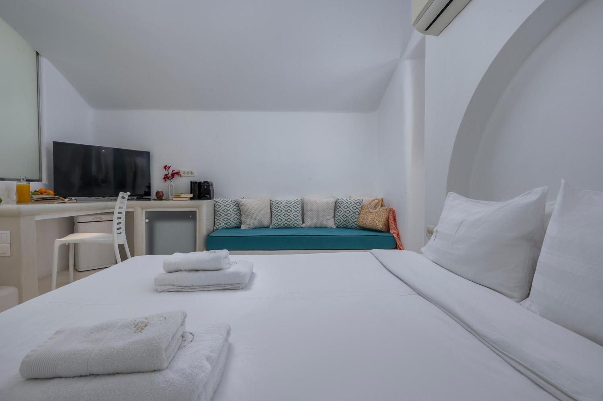 Diamond Luxury Suites Collection เอีย ภายนอก รูปภาพ